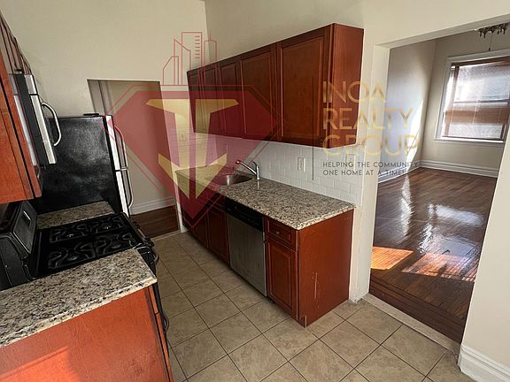 2nd image of 2802 Kennedy Blvd #A12