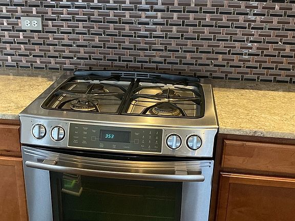 3rd image of 1209 Tuscany Dr