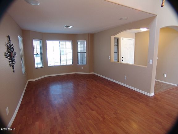 5th image of 1529 N DESERT WILLOW Street