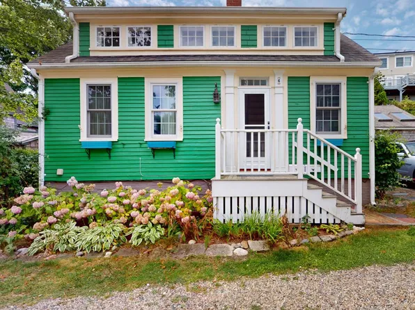 6 Lovetts Court, Provincetown, MA 02657