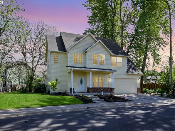 1944 Crimson Ave, Eugene, OR 97408