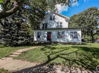 221 E 3rd St, Alma, KS 66401