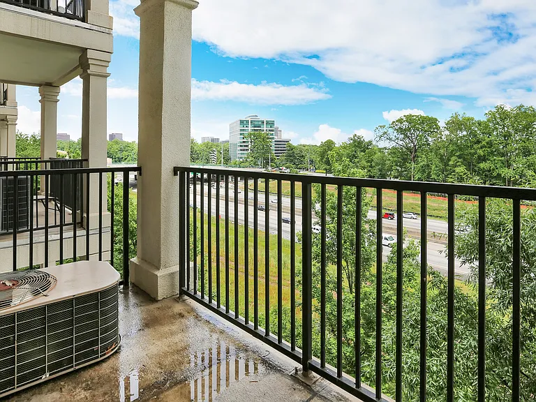 799 Hammond Dr #1-219 — Photo 2