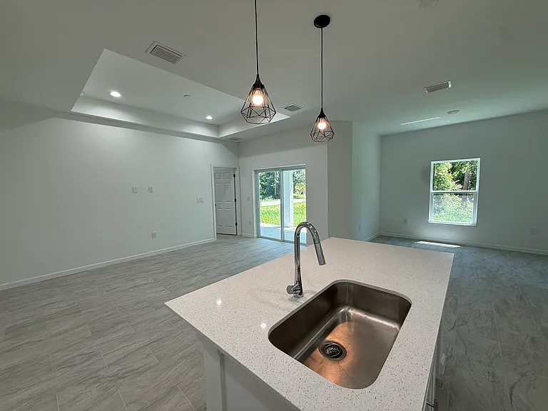 1392 Alabelle Ln — Photo 4