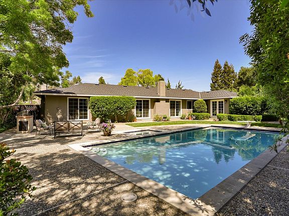 5th image of 19137 Oahu Ln