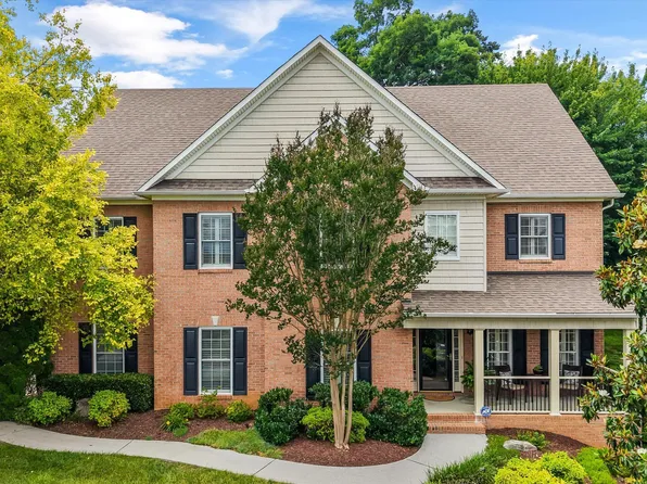 1809 Highlands Cove Ln, Knoxville, TN 37922
