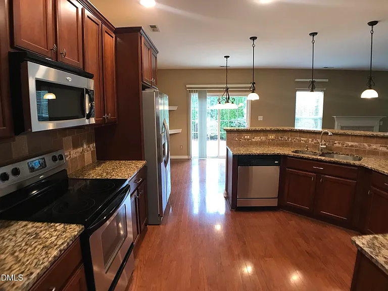 516 Arbor Crest Rd — Photo 6