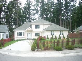 1248 NE Riksen Way, Oak Harbor, WA 98277