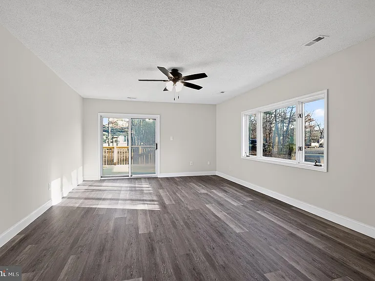 32 Rosewood Rd S — Photo 7