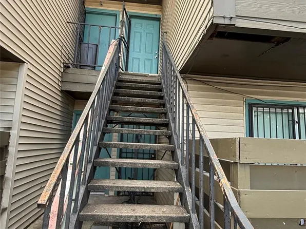 6161 Reims Rd APT 1301, Houston, TX 77036