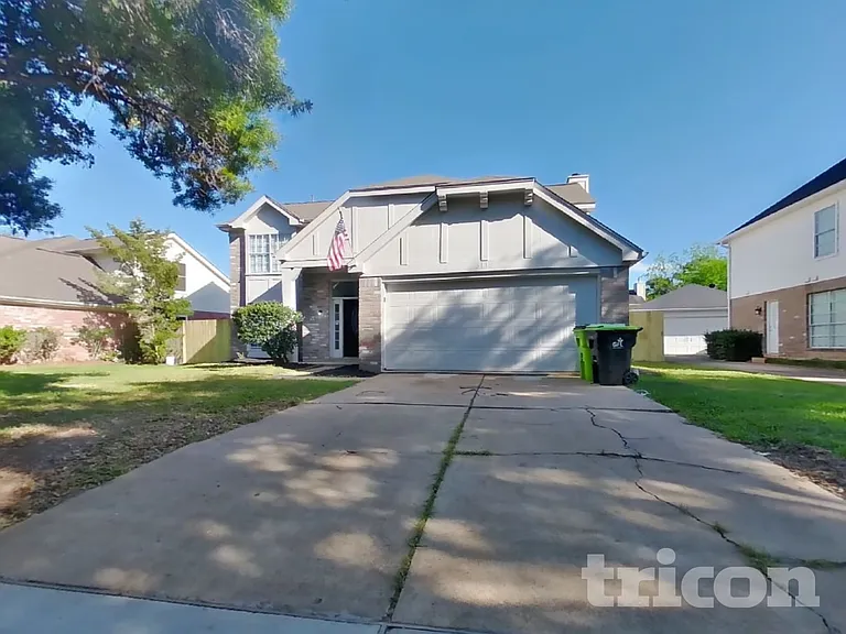 3115 Granite Lake Dr — Photo 2