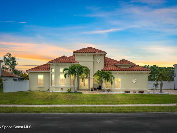 3887 Province Dr, Melbourne, FL 32934