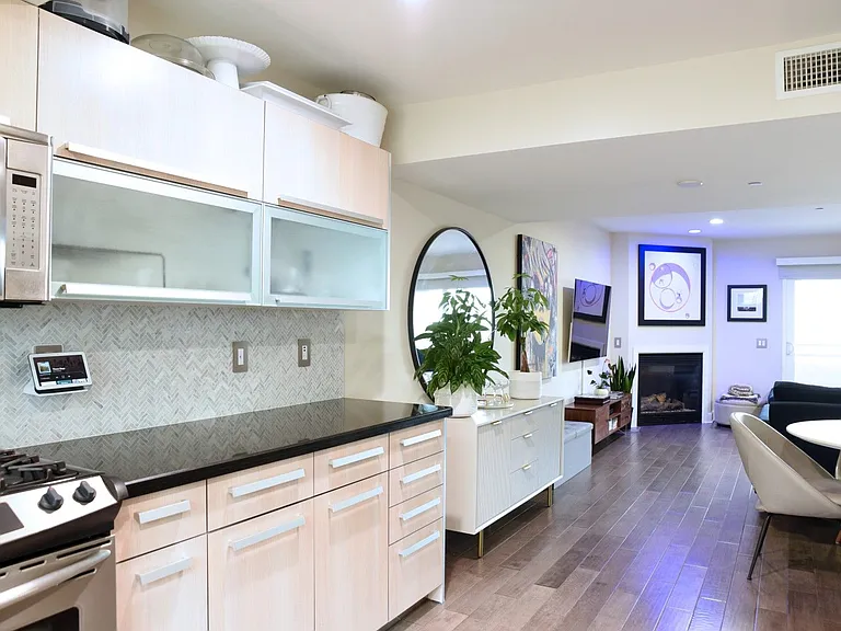 401 N Coast Hwy N #304 — Photo 5