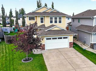 9709 89th St, Morinville, AB T8R2N6