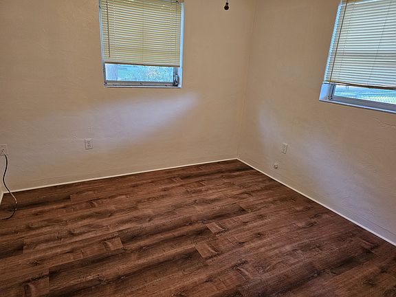 2nd image of 621 2nd St