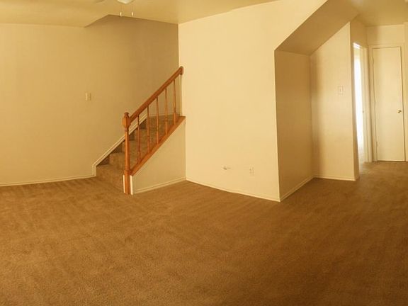 002_Living Room_09062022