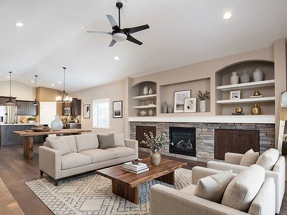 5th image of 4384 Corvina St