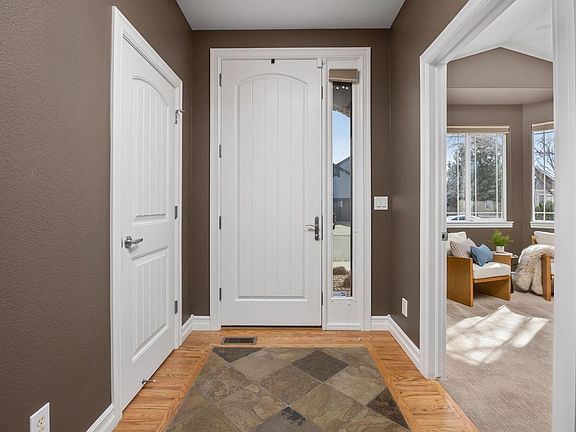 5th image of 4735 Mimosa St