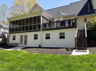 104 S Clearstone Ct, Easley, SC 29642