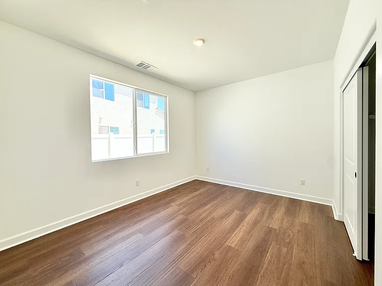 273 Paxton Way — Photo 13