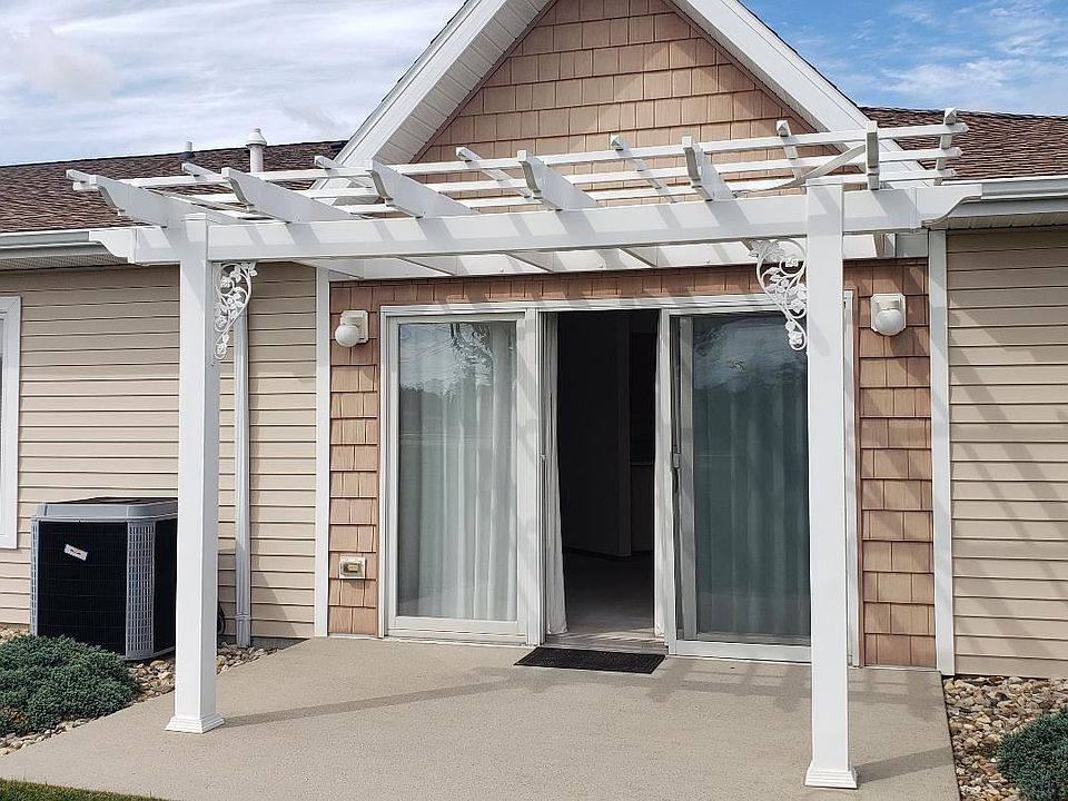 1st image of 4124 Thresher Ct Unit 322