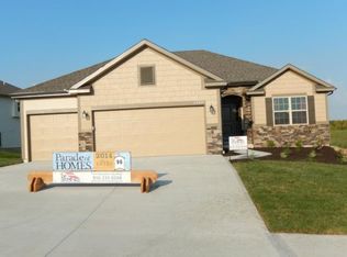 13275 Copper Ridge Dr, Platte City, MO 64079