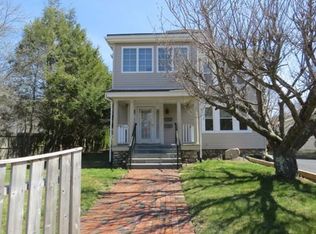 865 Union St #1, Rockland, MA 02370