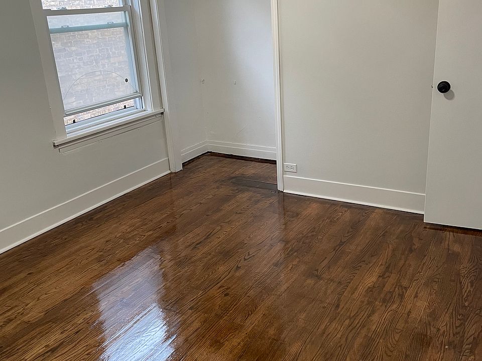 1st image of 6651 W Imlay St #1