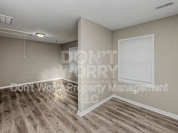 3rd image of 615 Dumaine St Unit G