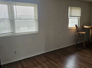728 W 63rd St APT 5, Davenport, IA 52806