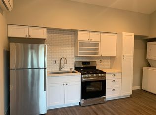 887 Sussex Cir, Thousand Oaks, CA 91360