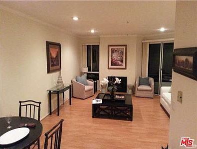 5th image of 500 S Berendo St APT 215