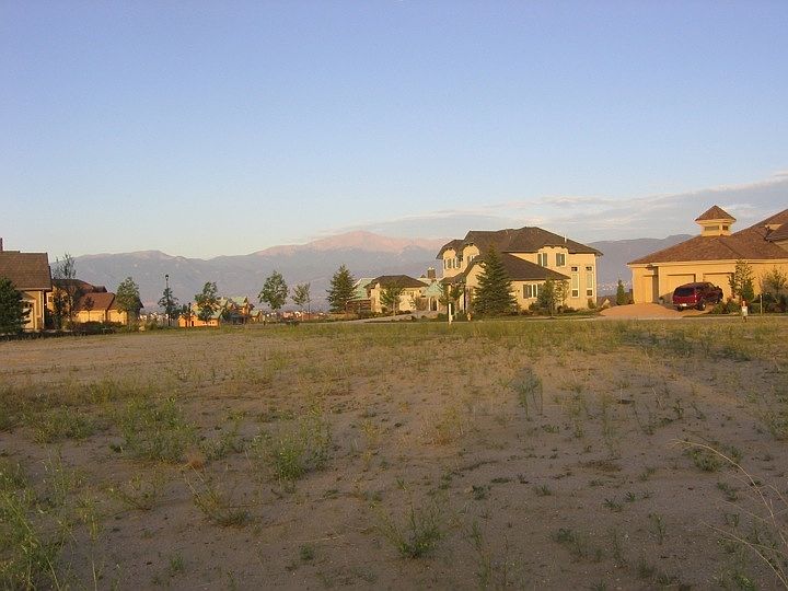 1st image of 9883 Pinedale Dr