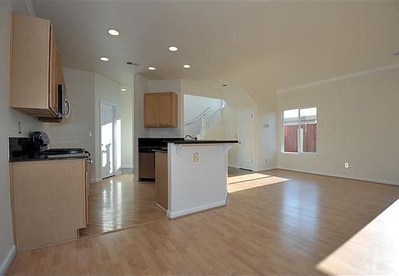 4th image of 3731 Epernay Ct