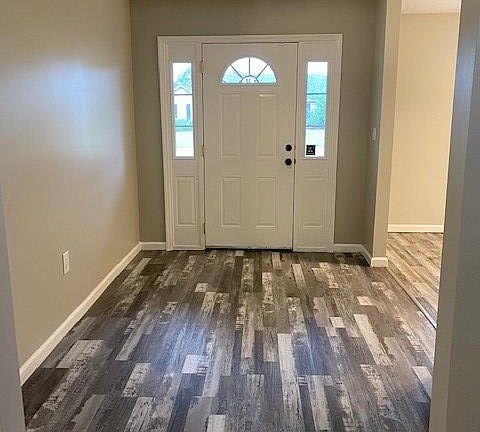 4th image of 4408 Summerlin Dr