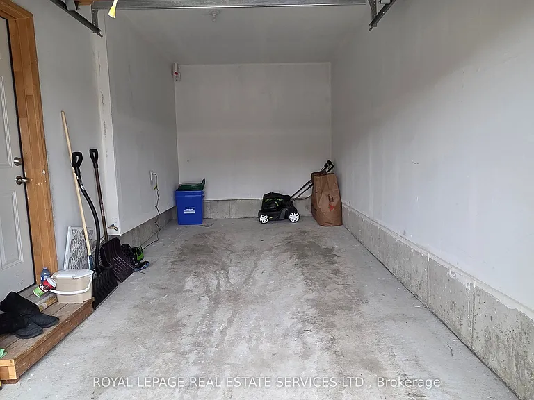 150 William Booth Ave — Photo 21