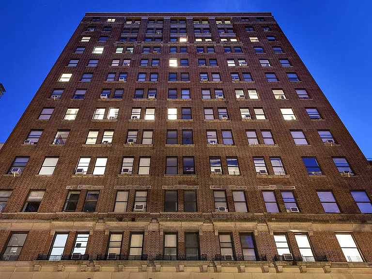 228 W 71st St #10L — Photo 3