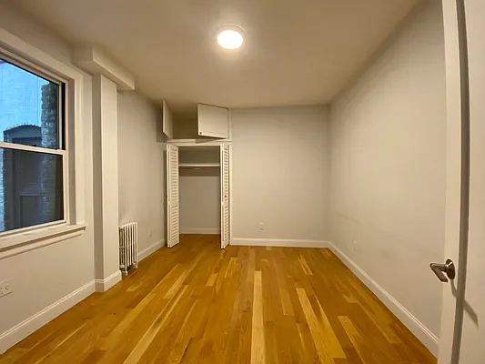 Rented by Waverly Realty Associates | media 36