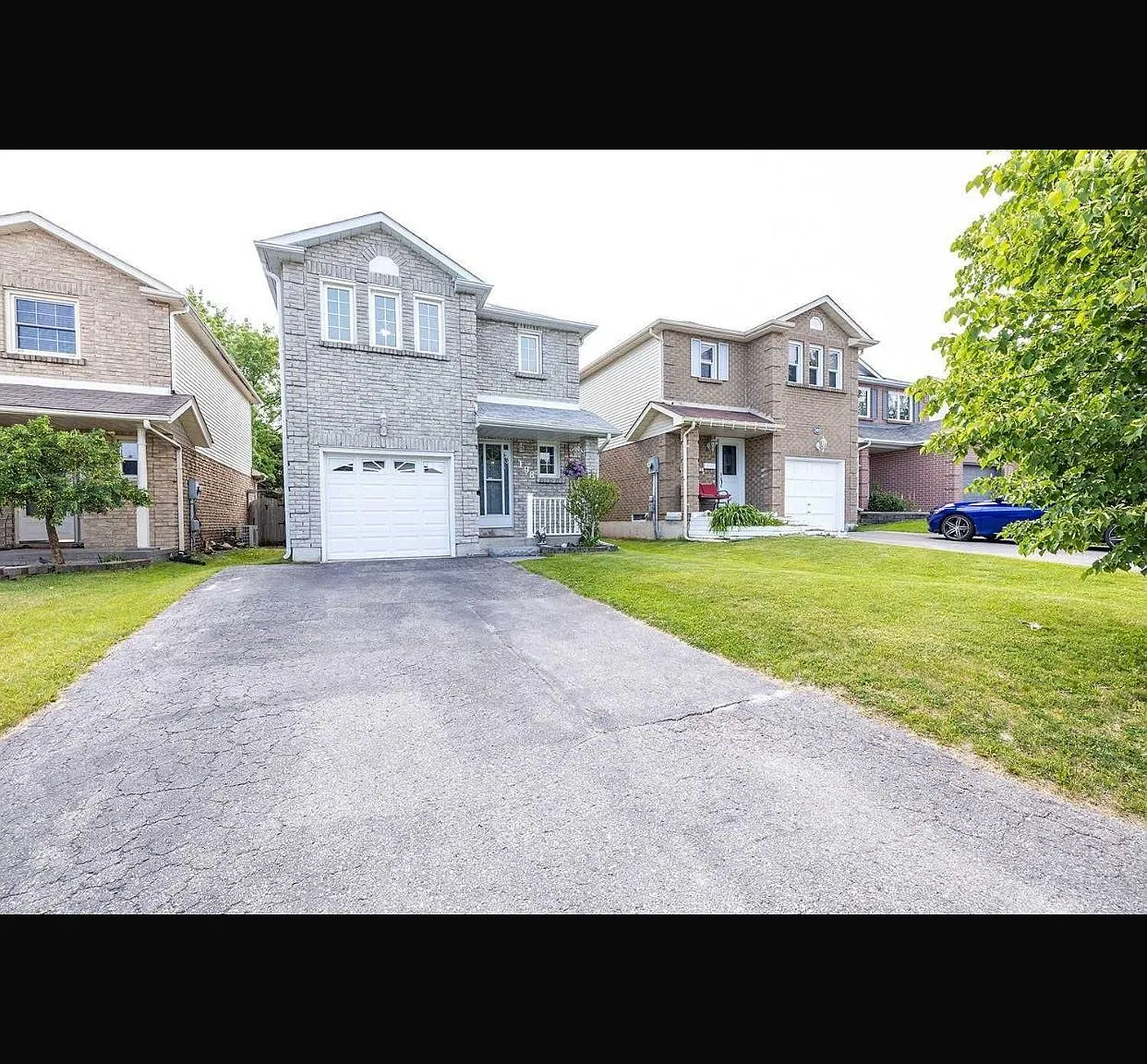 3 bed, $3,000 — Photo 1