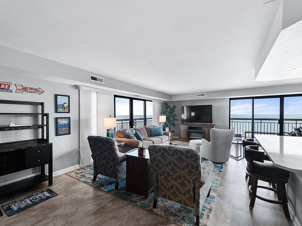 FULLY FURNISHED with many decor details