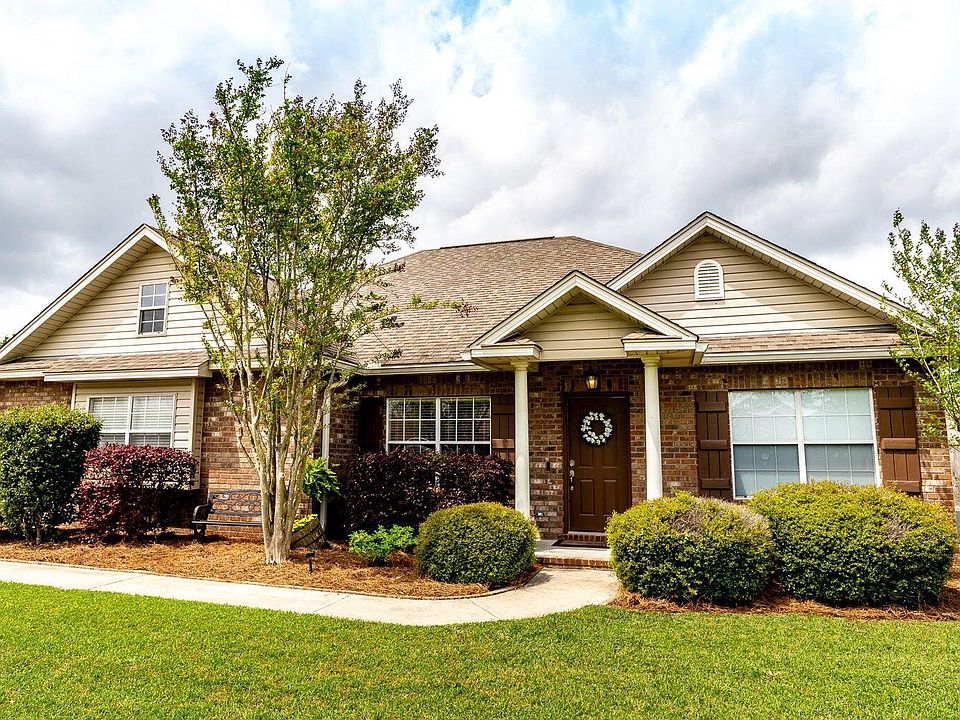 1st image of 13 High Meadows Cir