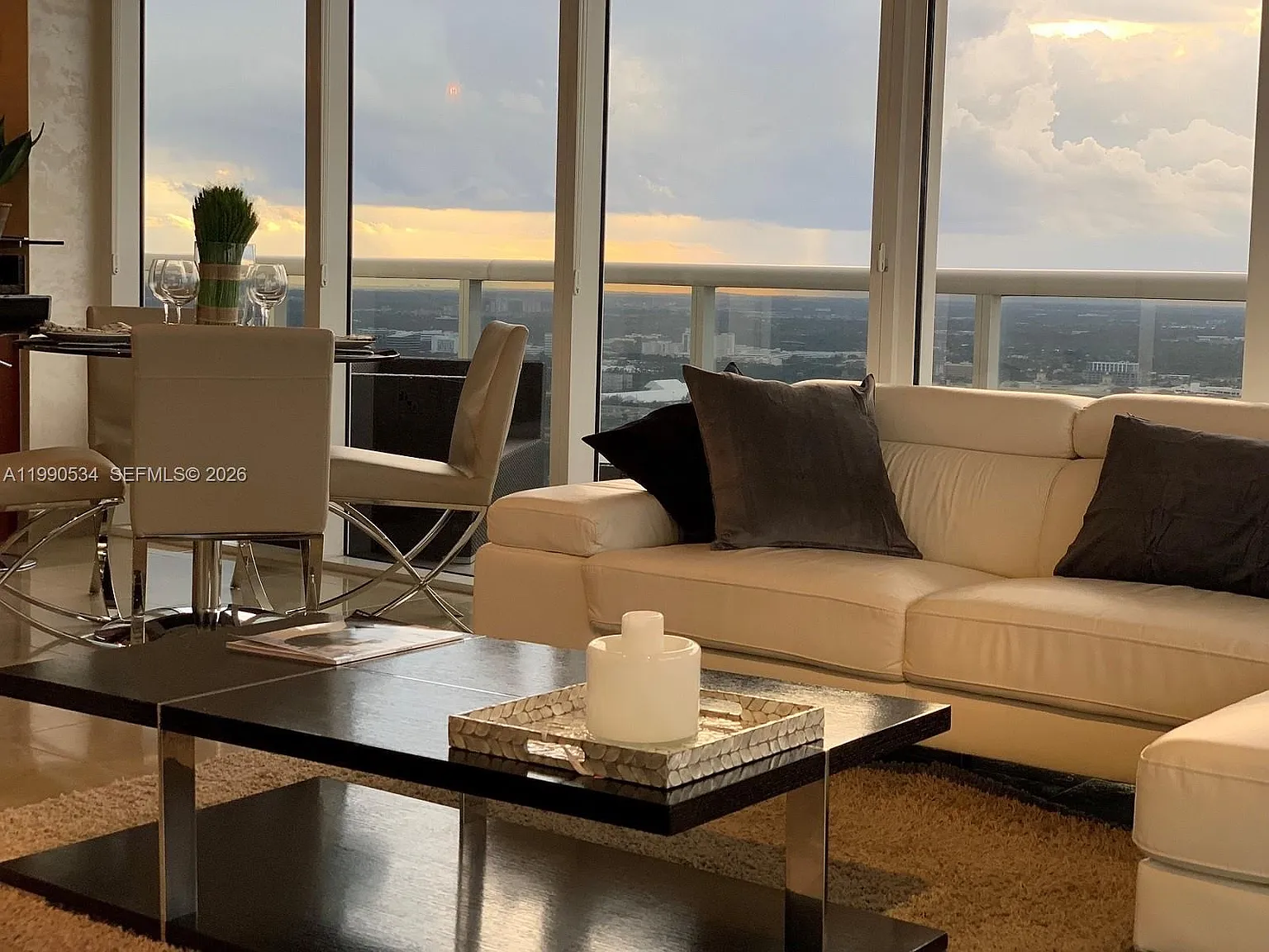 Beach Club Two Condo — Photo 4
