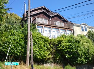 905 E Howe St, Seattle, WA 98102