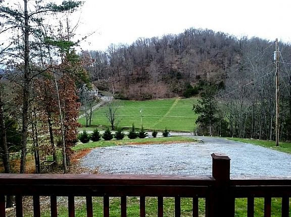 4th image of 485 Treadway Trl