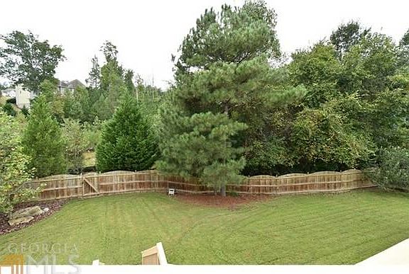 5th image of 1037 Quiet Waters Ln