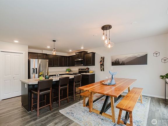 3rd image of 18202 107th Avenue E