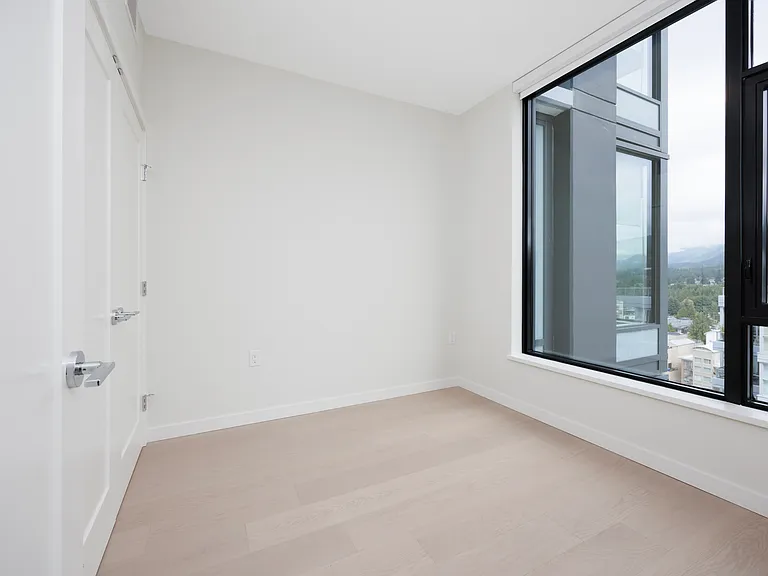 128 W 15th St #1503 — Photo 14