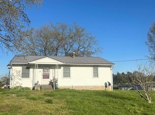 12 Hartford Ln, Slaughters, KY 42456