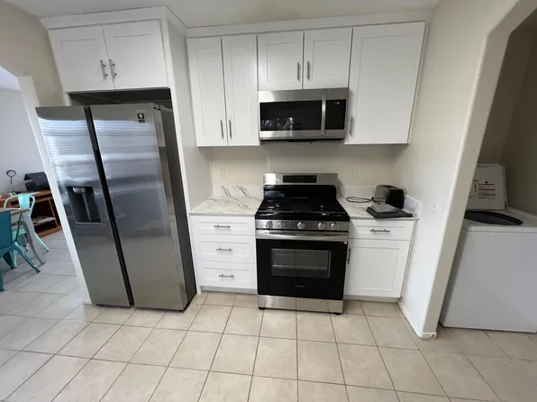 61786 Desert Air Rd #B, Joshua Tree, CA 92252