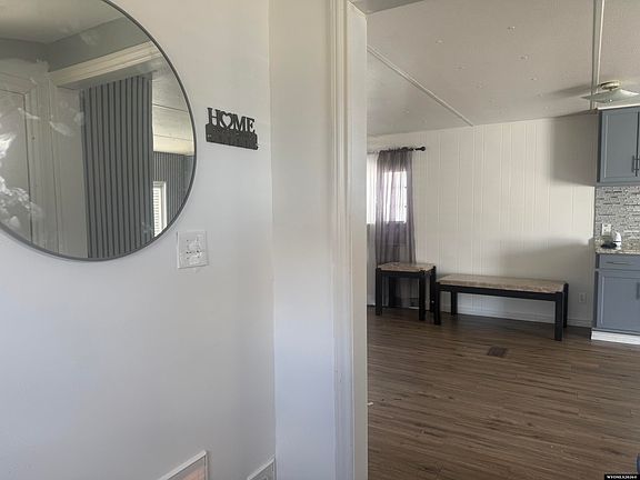 2nd image of 817 Apple Ave